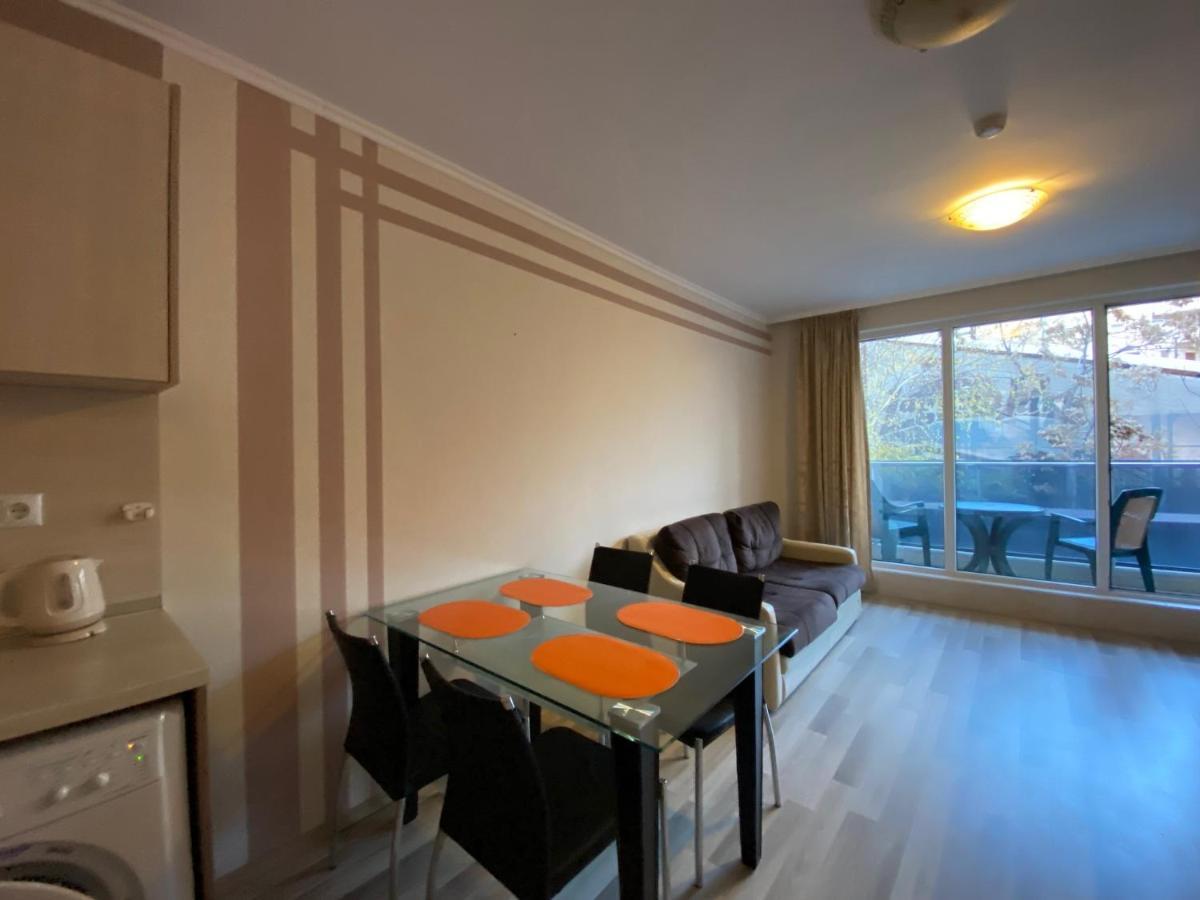 Admiral Plaza A1 Apartment Слънчев бряг Екстериор снимка