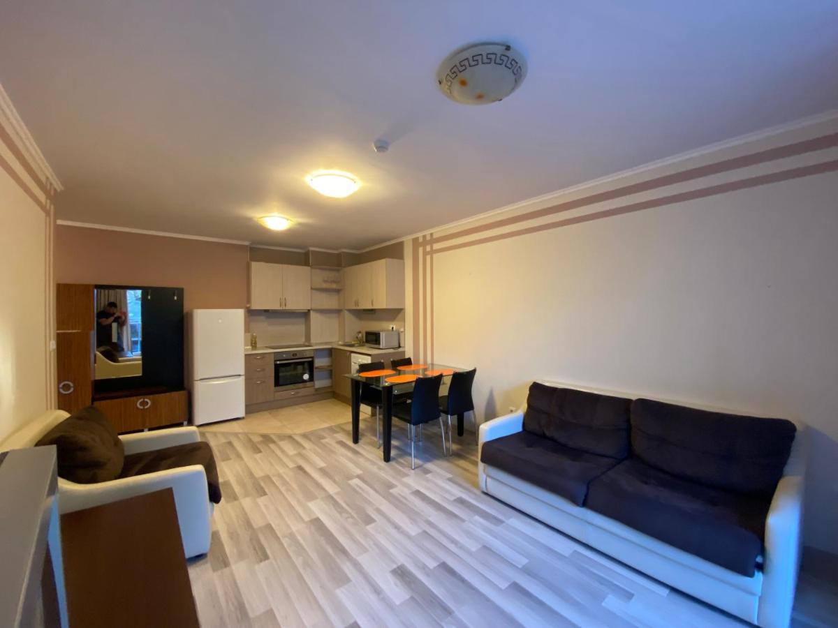 Admiral Plaza A1 Apartment Слънчев бряг Екстериор снимка