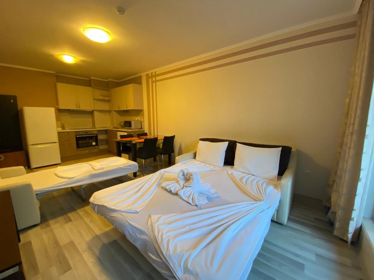 Admiral Plaza A1 Apartment Слънчев бряг Екстериор снимка