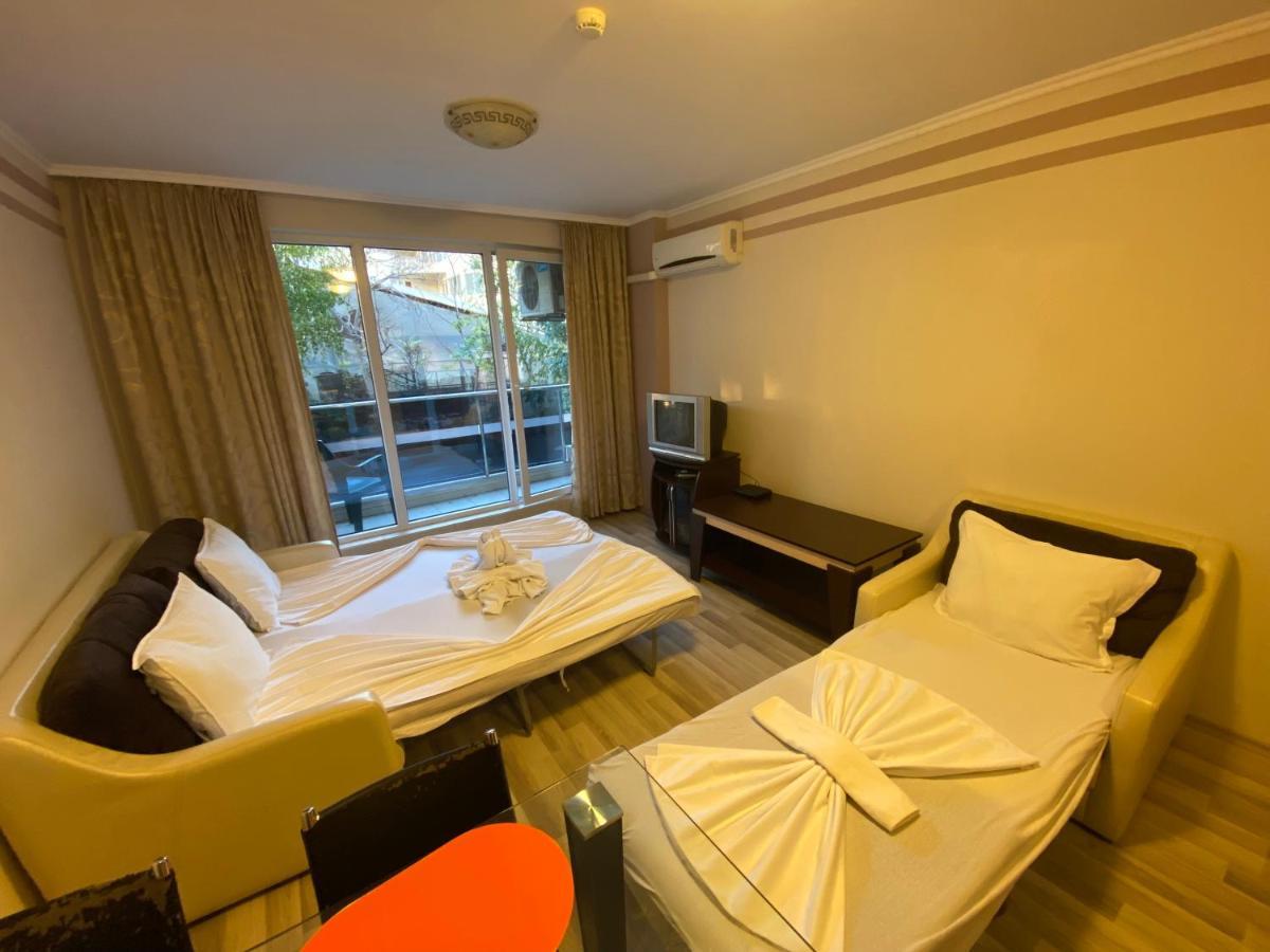 Admiral Plaza A1 Apartment Слънчев бряг Екстериор снимка