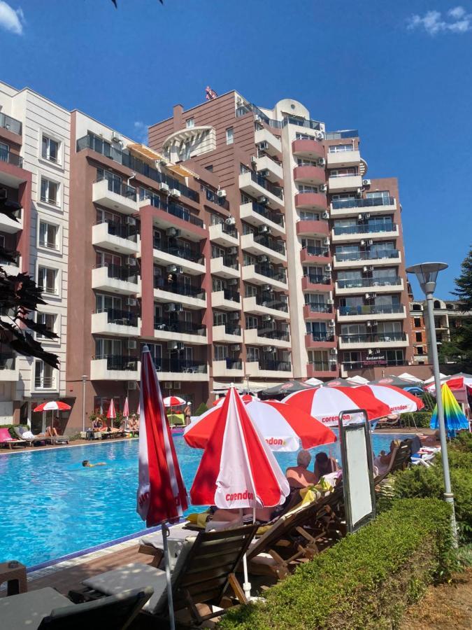 Admiral Plaza A1 Apartment Слънчев бряг Екстериор снимка
