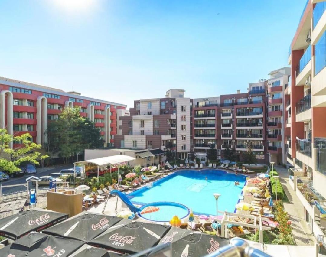 Admiral Plaza A1 Apartment Слънчев бряг Екстериор снимка