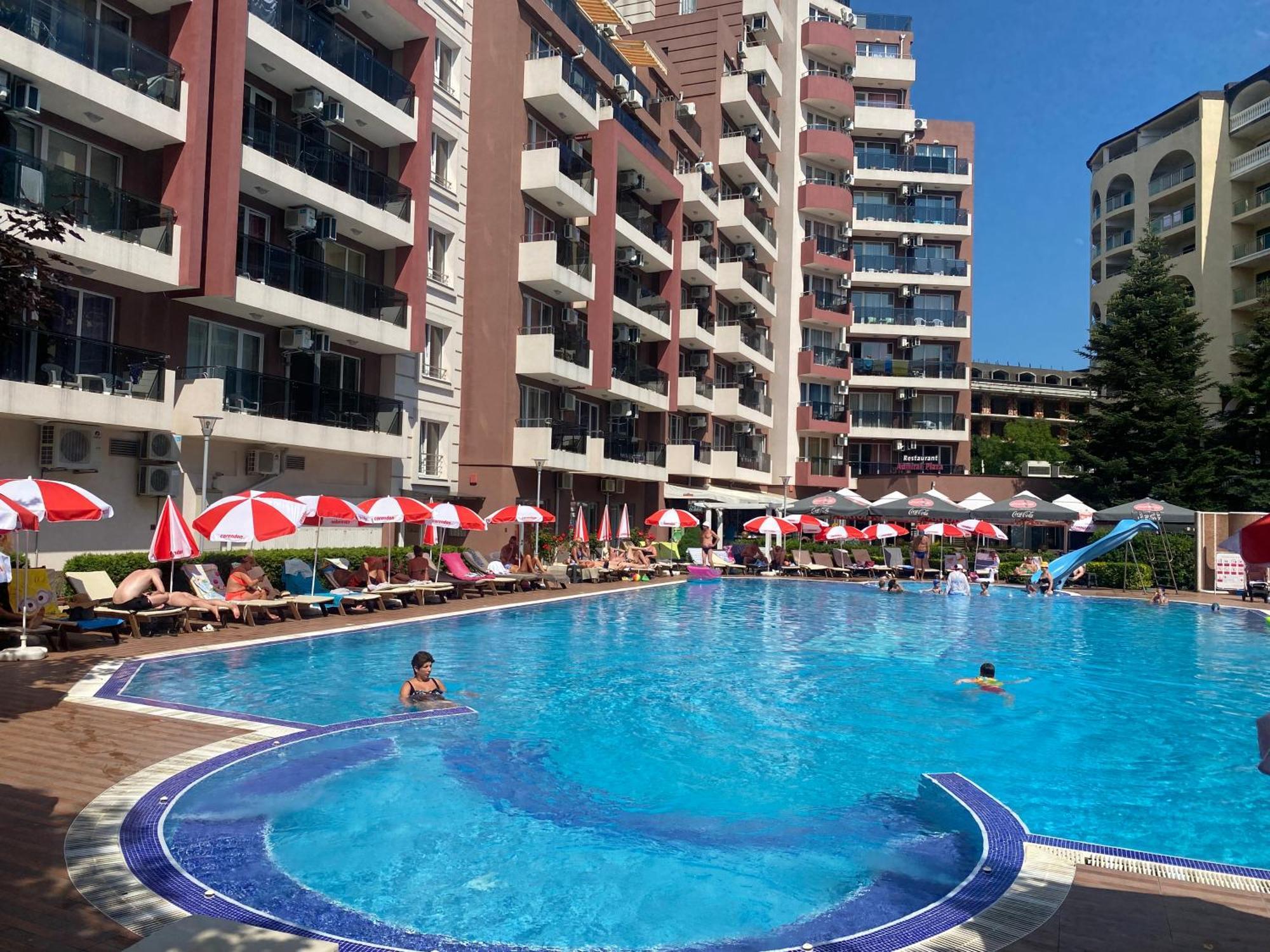 Admiral Plaza A1 Apartment Слънчев бряг Екстериор снимка